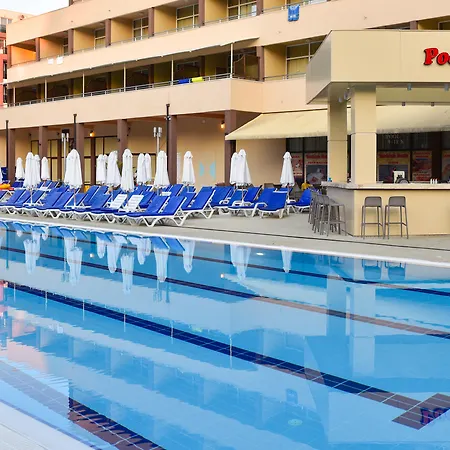 Hotel Laguna Park & Aqua Club 4*