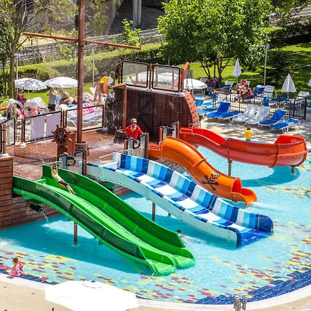 Laguna Park & Aqua Club Hotel 4*