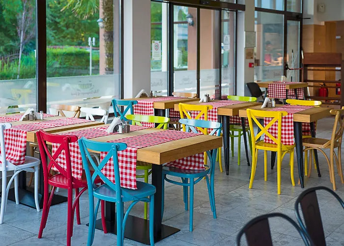 Hotell Laguna Park & Aqua Club Slăntjev Brjag