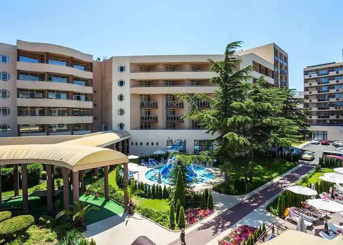 Laguna Park & Aqua Club Hotell 4*