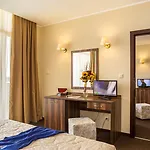 Laguna Park & Aqua Club Отель