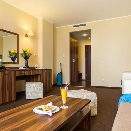 Laguna Park & Aqua Club Hotel 4*