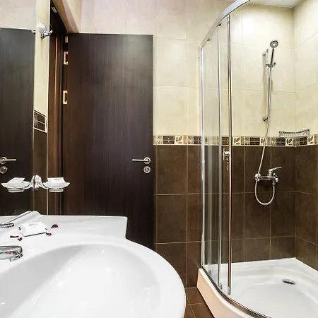 Laguna Park & Aqua Club Hotel 4*