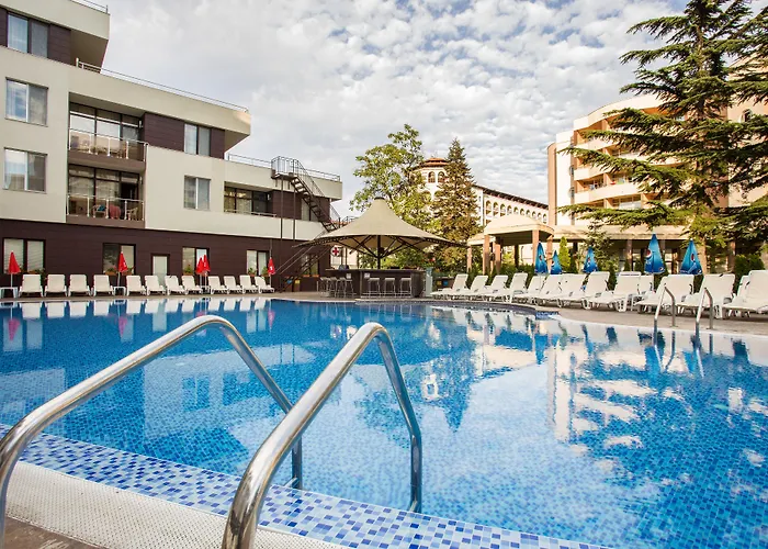 Hotel Laguna Park & Aqua Club 4*