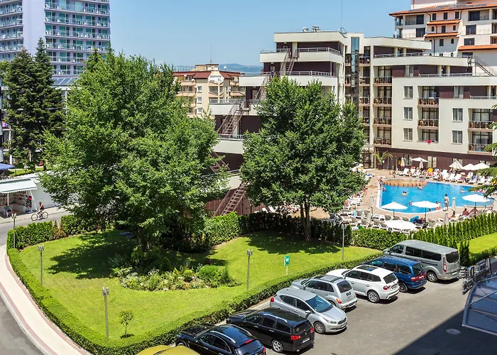 Laguna Park & Aqua Club Hotel 4*