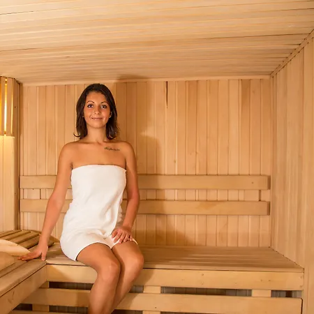 Laguna Park & Aqua Club Отель 4*