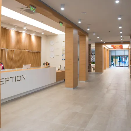 Laguna Park & Aqua Club Hotel 4*