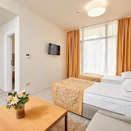 Laguna Park & Aqua Club ホテル