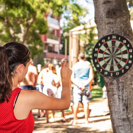 ホテル Laguna Park & Aqua Club 4*