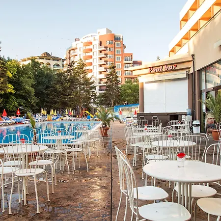 فندق Laguna Park & Aqua Club ساني بيتش